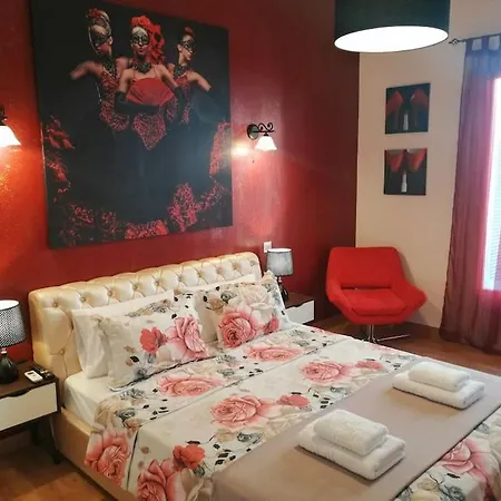 Acropolis Luxe Retreat